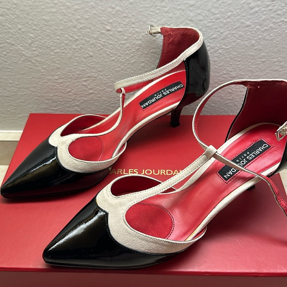 Charles Jourdan black patent heels with cream trim